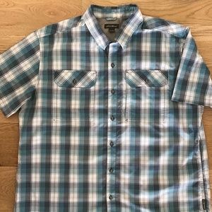 Eddie Bauer short sleeve shirt. Size 2XL